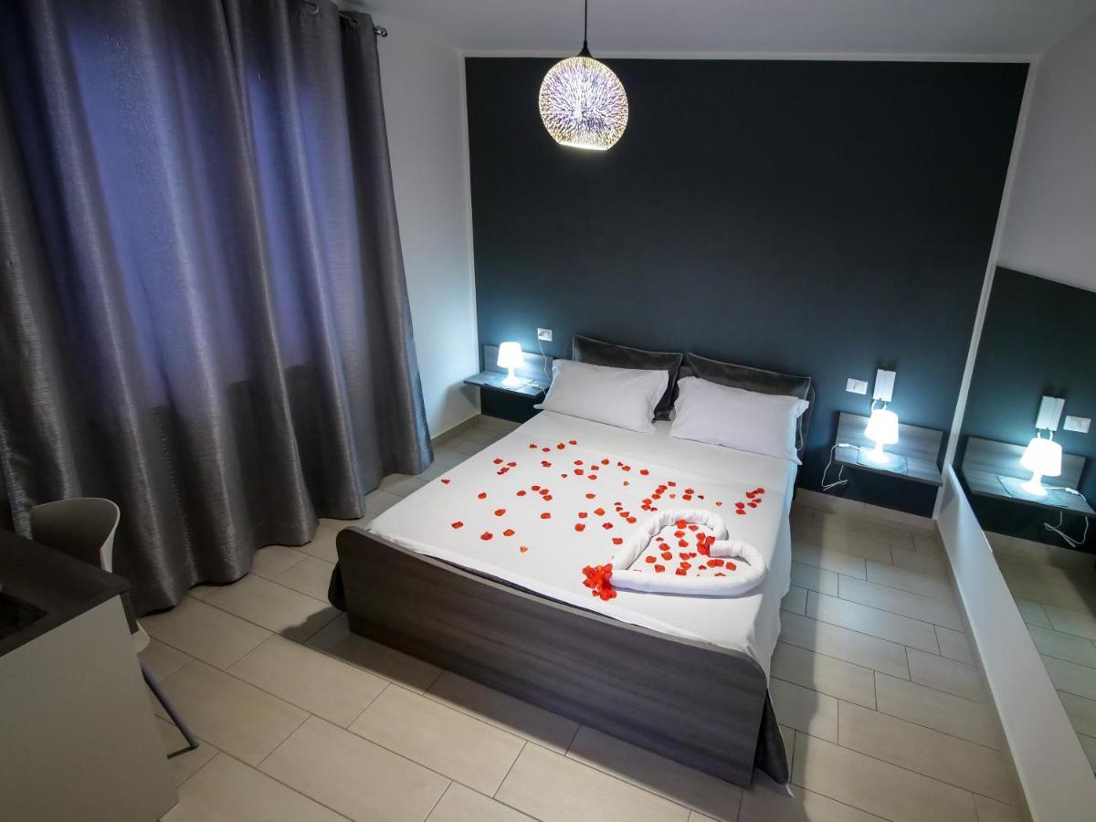 Arizona Motel Castel Volturno Ngoại thất bức ảnh