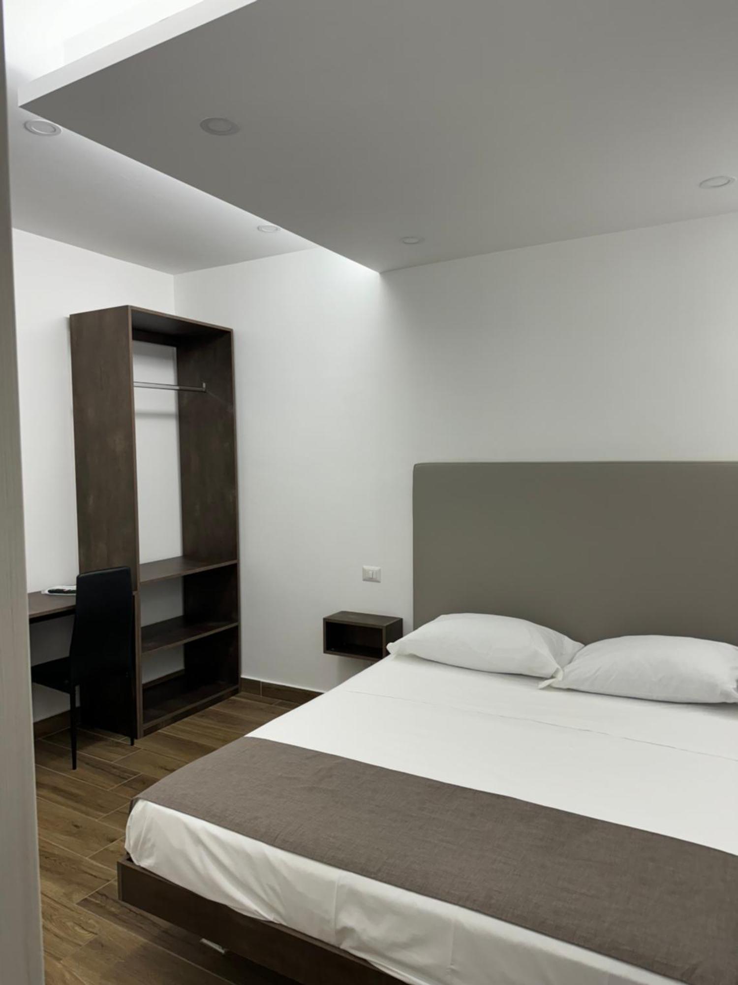 Arizona Motel Castel Volturno Ngoại thất bức ảnh