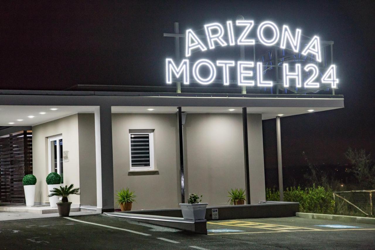 Arizona Motel Castel Volturno Ngoại thất bức ảnh